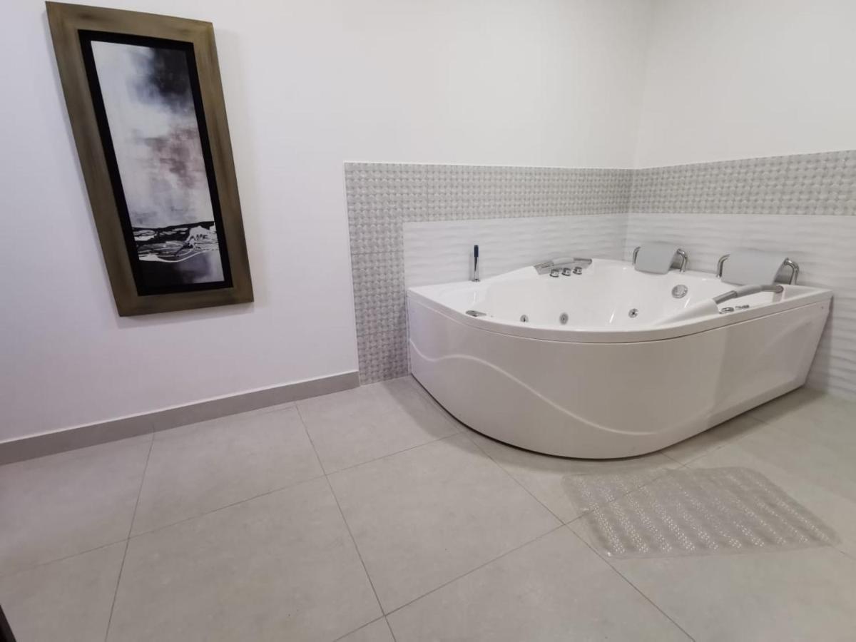 Hotel Torre Del Prado Barranquilla  Buitenkant foto