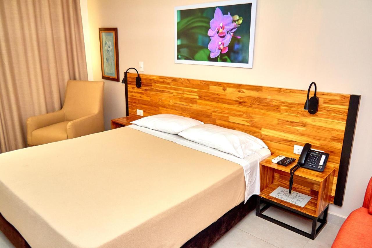 Hotel Torre Del Prado Barranquilla  Buitenkant foto